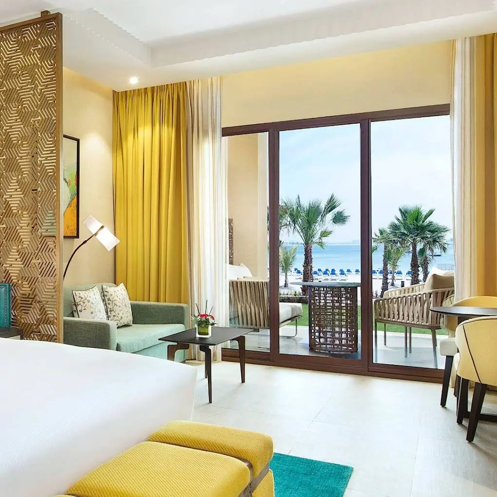 DoubleTree by Hilton (9)