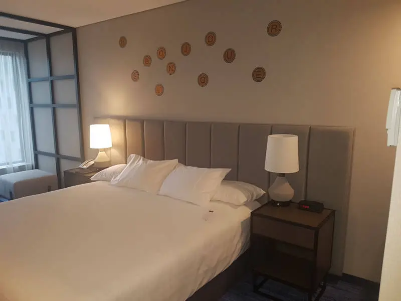 Doubletree By Hilton Montreal (10)