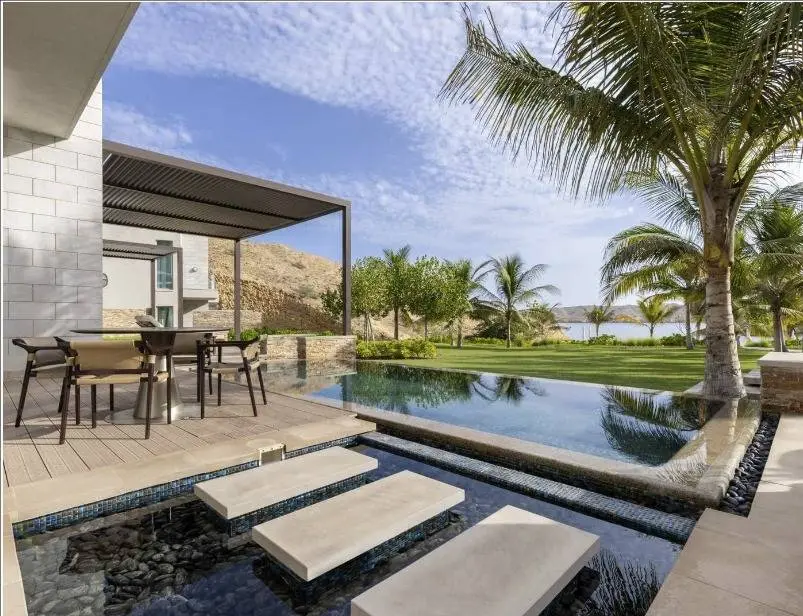 Jumeirah Public 2