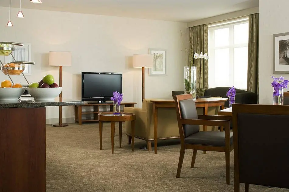 The Westin Lombard Yorktown Center (7)