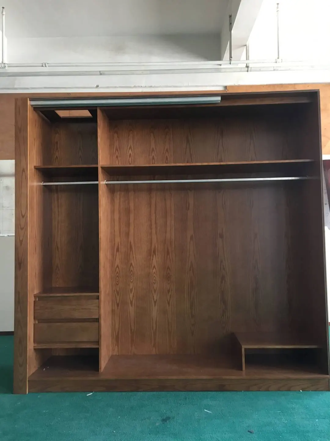 Wardrobe (4)