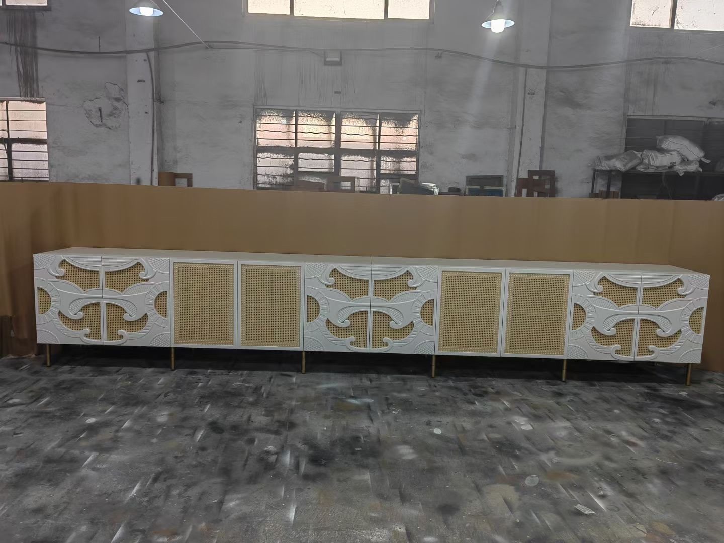 Console Tables & Accent Cabinets Reference 02