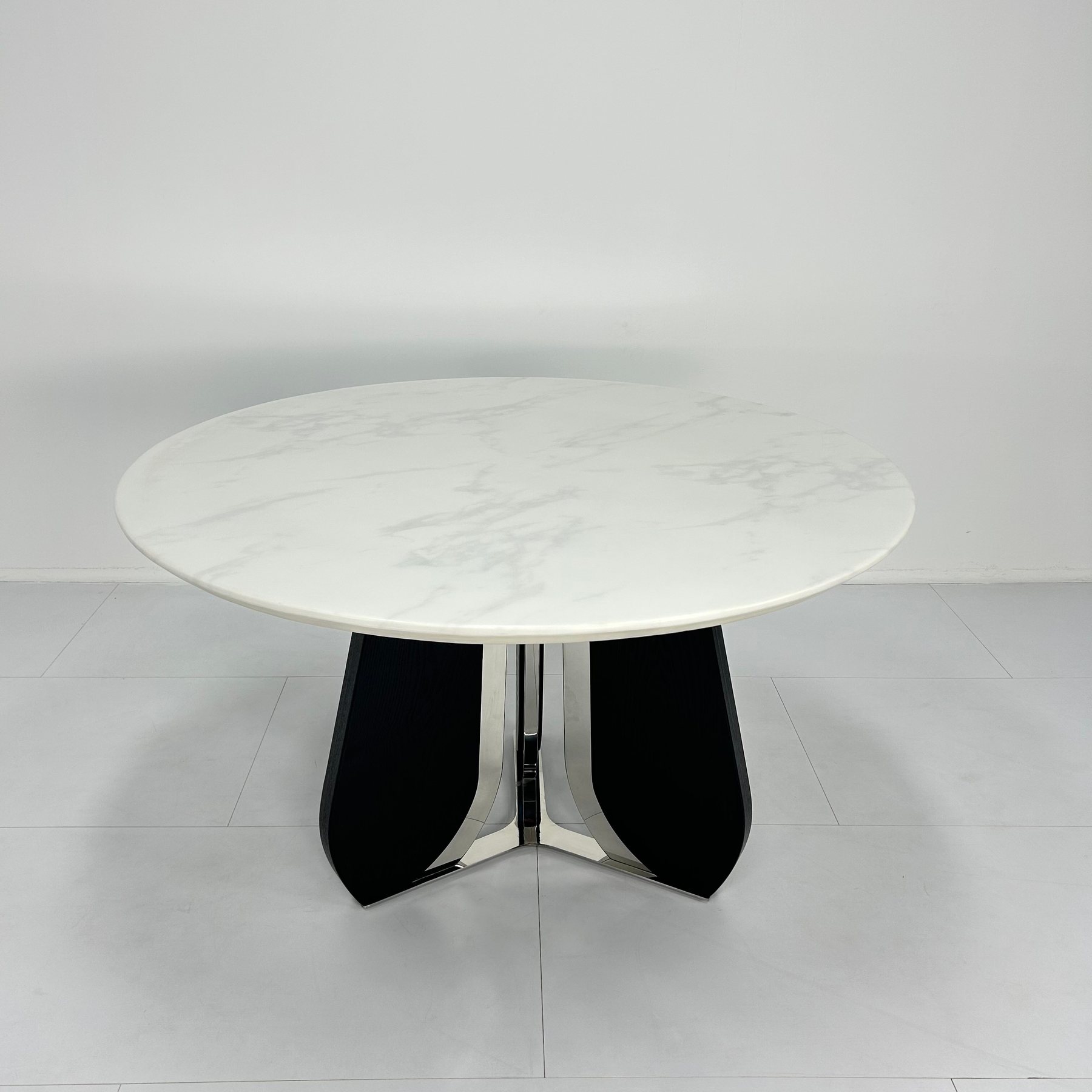 Dining Tables Reference 03